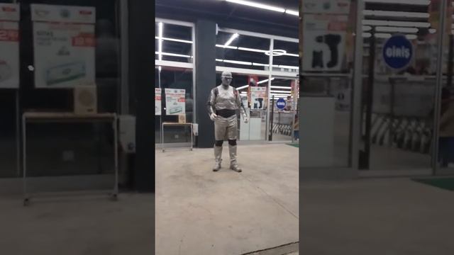 tahta kalede robot gördük смотреть онлайн