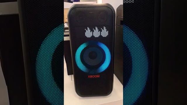 NEW LG XBOOM XL7 INSANE STARTUP & SHUTDOWN SOUND & LIGHTSHOW смотреть онлайн