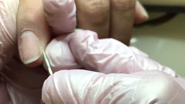 Аппаратный маникюр/Ремонт трещины акригелем/Простой дизайн