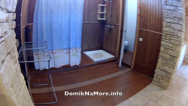 Отдельно стоящий номер-домик смотреть онлайн