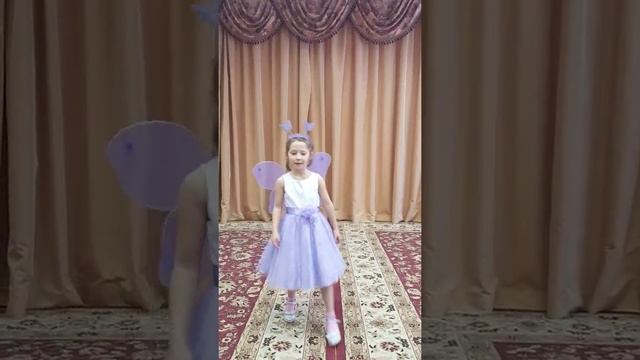 ГБОУ ШКОЛА 2129 ДП " Солнышко " ,басня "Стрекоза и муравей ", Пономарева Соня смотреть онлайн