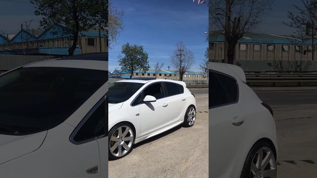 OPEL ASTRA 20” JANT LASTİK UYGULAMASI смотреть онлайн