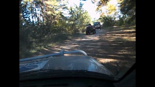 обед за рулем 4*4 при езде по пересеченной местности )) смотреть онлайн