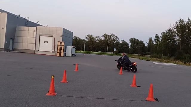 Gymkhana GP 2022 stage 4 / Papyshev Kawasaki ZZ-R400 / heat 1 смотреть онлайн