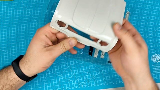 Coleção Planeta Deagostini Renault 4l Altaya 1/8 número 1 смотреть онлайн