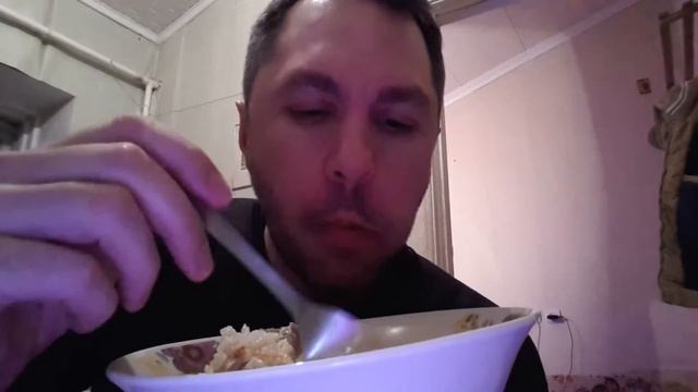 ASMR EATING SOUNDS. ПЛОВ. ОБЖОР.