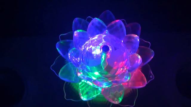 E27/E26 3W LED RGB Stage Lamp Light Bulb Crystal Lotus-like Auto Rotating Party Disco Bar смотреть онлайн
