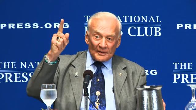 NPC Book & Author Event: Buzz Aldrin смотреть онлайн