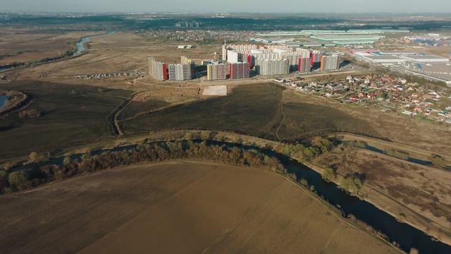 Valley of the Pakhra River near the village of Domodedovo смотреть онлайн