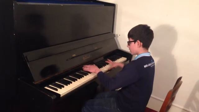 Relax piano music ( Fuad qarayev) смотреть онлайн
