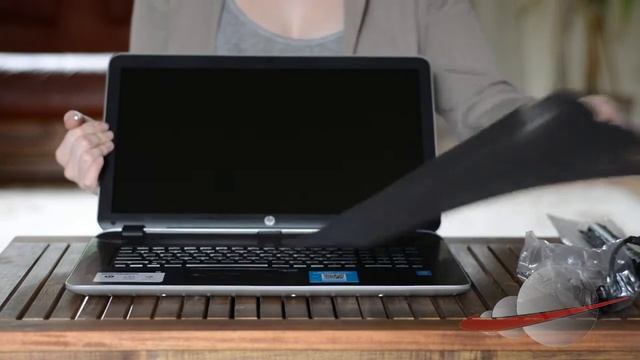 Laptop HP Pavilion 17-F114DX / Unboxing смотреть онлайн