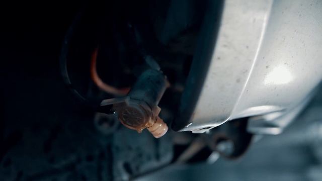 Замена моторчика омывателя Nissan смотреть онлайн