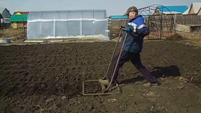 лопата -вилы,они же - чудо ; ))) чудо лопата смотреть онлайн