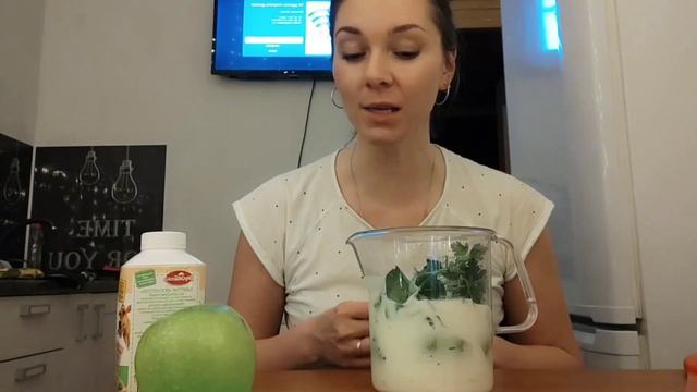 Зелёный коктейль. Полезный ужин. Трезвая жизнь смотреть онлайн