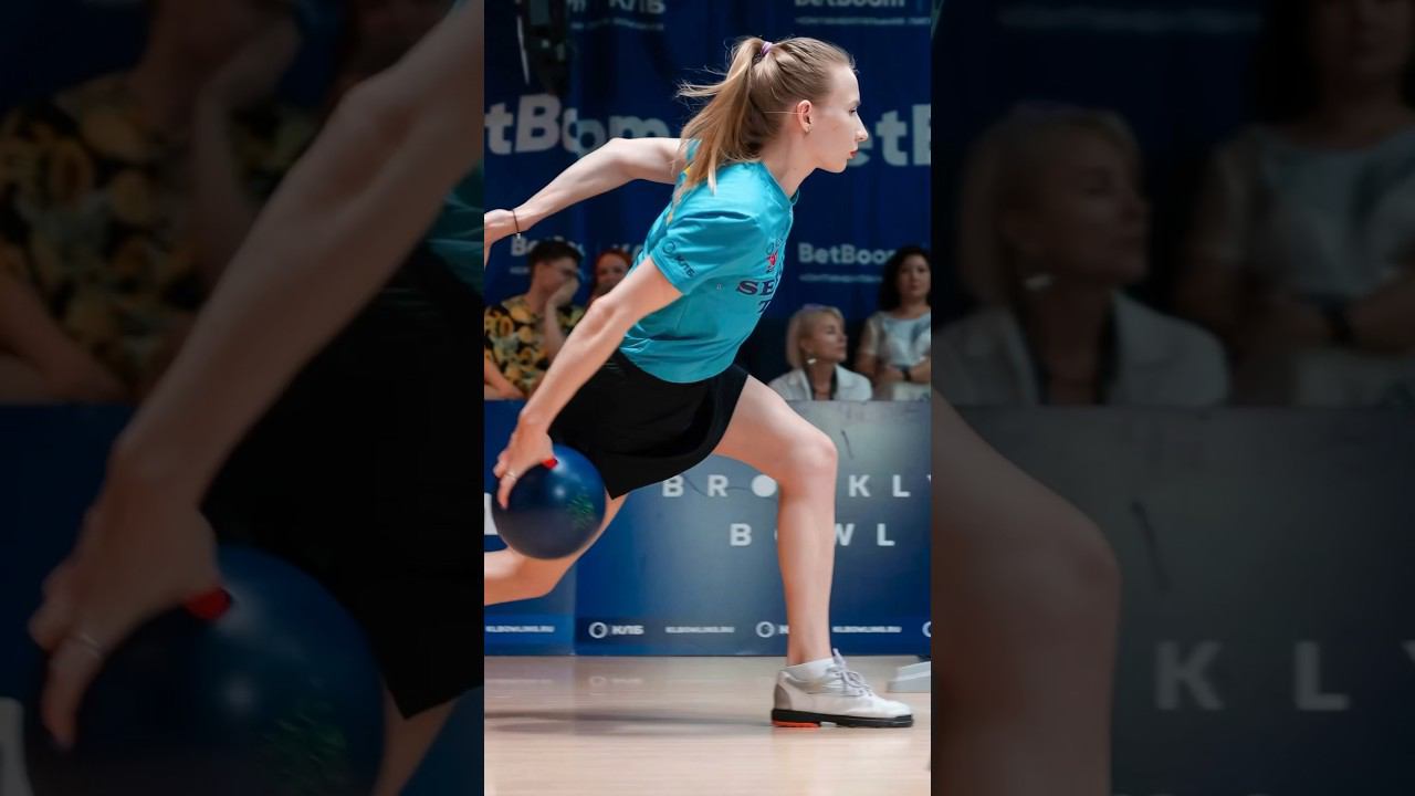 Тренд вышел из-под контроля: наши девочки прекрасны и в обычной жизни, и на дорожках ♥️ смотреть онлайн