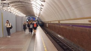 4 разных модификаций номерных в одном видео! Поезда метро в Санкт-Петербурге