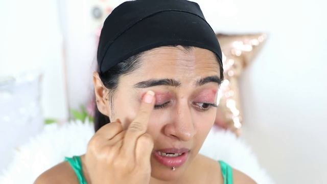 One Brand Eye Makeup | Loreal Paris Lash Paradise & How To Create Eyeshadow with Lipstick! смотреть онлайн