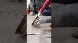 Как разбортировать колесо от мопеда скутера honda dio и другие