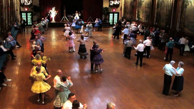 16 LINDA PROSSER CUES "SPINNING WHEEL WALTZ" & "COME DANCE WITH ME" AT 2013 PRESIDENTS' BALL смотреть онлайн