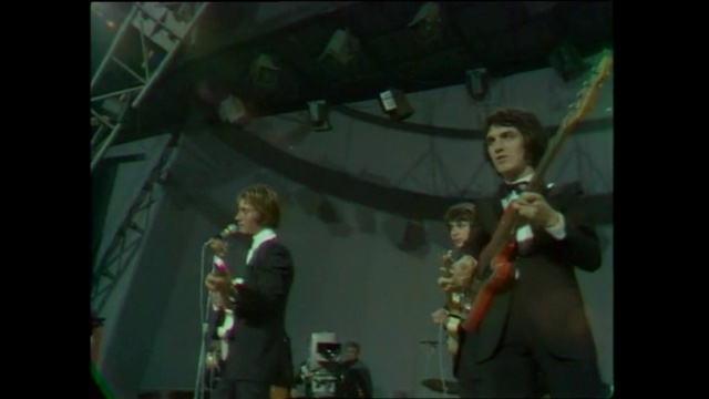 Jacques Dutronc - L'Opportuniste - Emission Tous en Scène 28 Mars 1969 смотреть онлайн