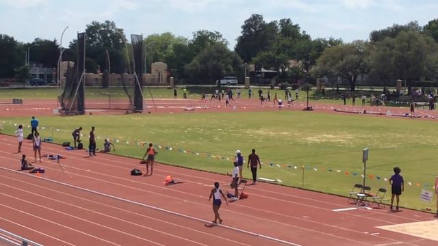 TCU's 4x100 Relay 39.18 2015 Horned Frog Invite смотреть онлайн