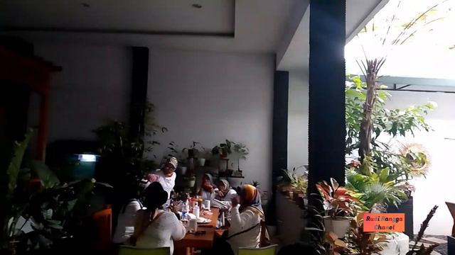 Wisata kuliner terfavorit di Ciamis, Dapur Sangkuriang Mie Bakso Sdr смотреть онлайн
