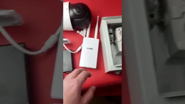 Недорогой комплект из уличной поворотной PTZ 8Мп IP камеры и роутера со встроенным 4G модемом смотреть онлайн