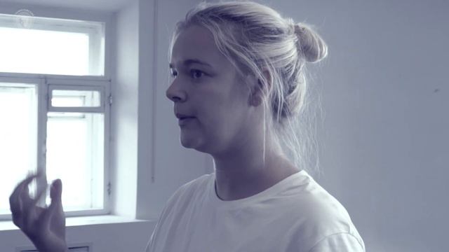 Что будет, если объединить йогу с театральными практиками? Мастер-класс в Электротеатре смотреть онлайн