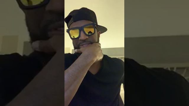 Should I Wash Up Or Take A Shower? смотреть онлайн