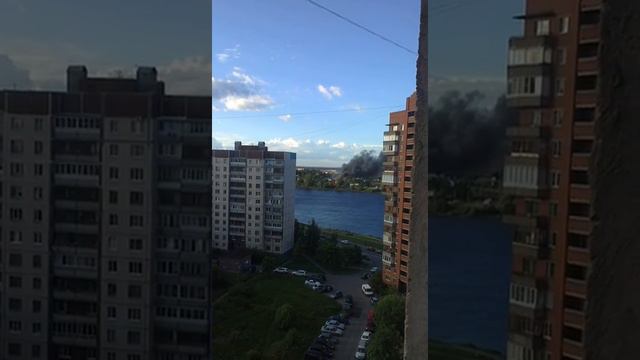 Пожар в Новосаратовке 04.06.2015 смотреть онлайн