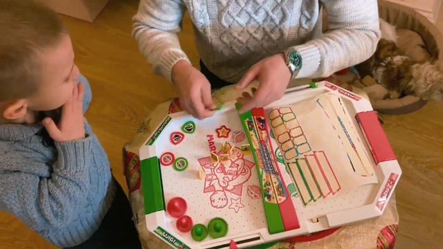 ИГРЫ МАРИО Аэрохоккей детский | ДЕД МОРОЗ ПОЗДРАВЛЯЕТ | СЮРПРИЗ РЕБЕНКУ смотреть онлайн