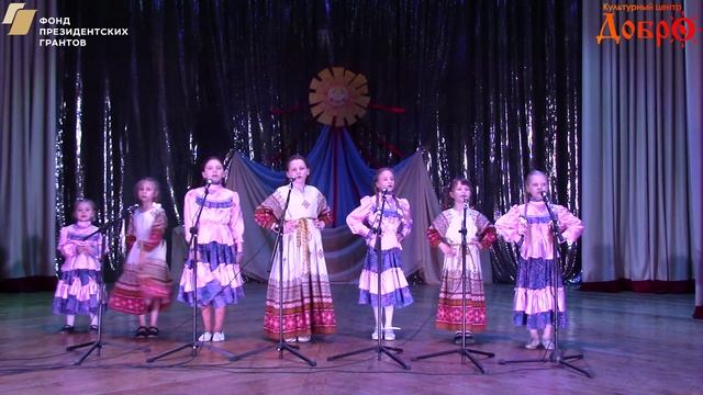 Ансамбль русской песни "Заречье" смотреть онлайн