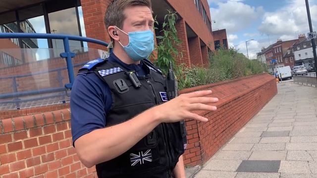 Reading Police Station ?? смотреть онлайн