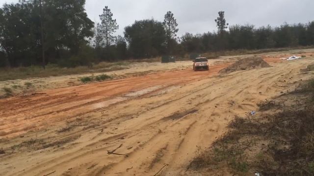 2002 Ford Explorer lifted off road смотреть онлайн