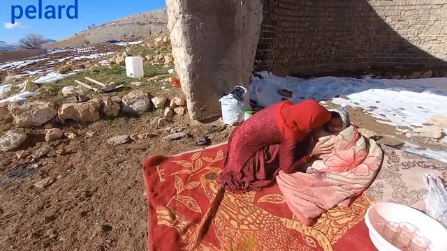 Mehran Begging Medina To Return Home And Medina Beating Him