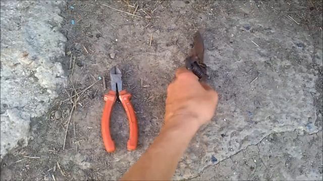 Нашёл кучу полезного в хозяйстве инструмента. смотреть онлайн