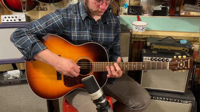 2017 Waterloo WL-JK Jumbo King rosewood jumbo guitar смотреть онлайн