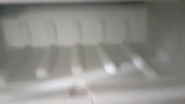 Таких холодильников с таким качеством больше некогда не будет.Мир и Электролюкс. смотреть онлайн