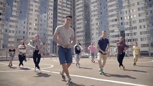 Танцы в стиле балканской музыки