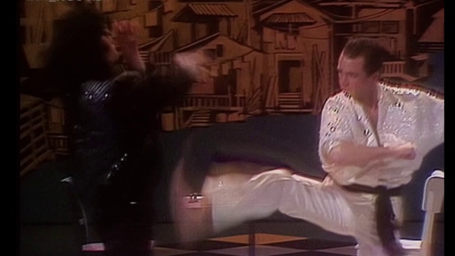 MURRAY HEAD & ABBA-One Night In Bangkok смотреть онлайн