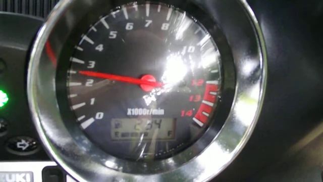 Suzuki GSF 600 S Bandit WVA8 09/2003 Motorlauf 4 смотреть онлайн