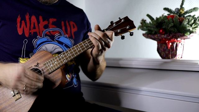 Jingle Bells укулеле смотреть онлайн