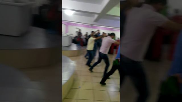 HOZAN KENAN İPEK смотреть онлайн