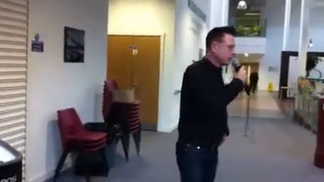 Robert Kerr смотреть онлайн