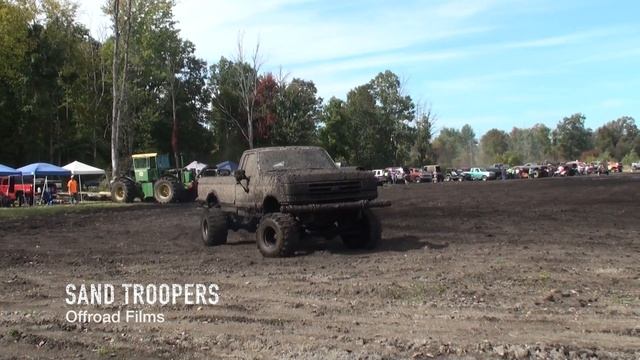 "DRIVESHAFT" @ Town Rd Mud Bog 1990 FORD F-150 смотреть онлайн