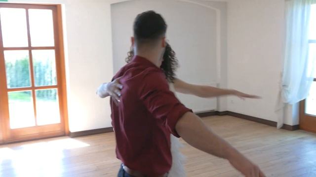 Enrique Iglesias - Bailando | Latino Wedding Dance Online | Pierwszy Taniec | Salsa