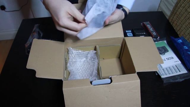 Canon EOS 7D Body Only Unboxing смотреть онлайн