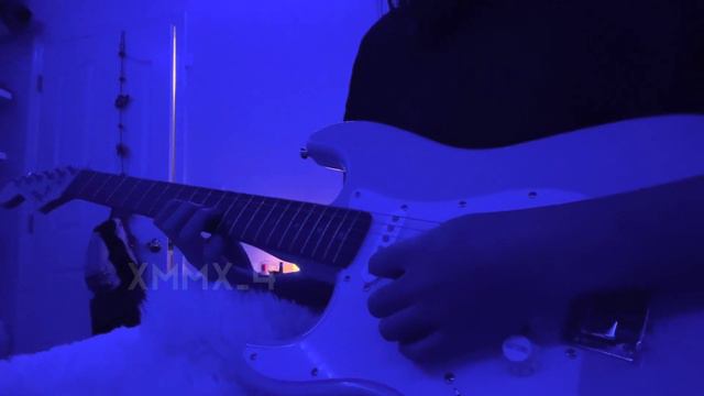 beach bunny | prom queen | electric guitar смотреть онлайн