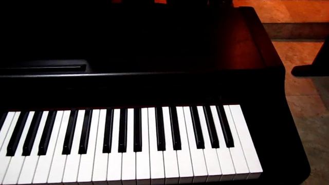 Roland HP-137R Hammered sampling digital piano смотреть онлайн