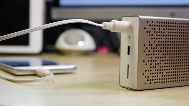 Xiaomi Mi Bluetooth Speaker "Square Box": video recensione da TuttoAndroid.net смотреть онлайн